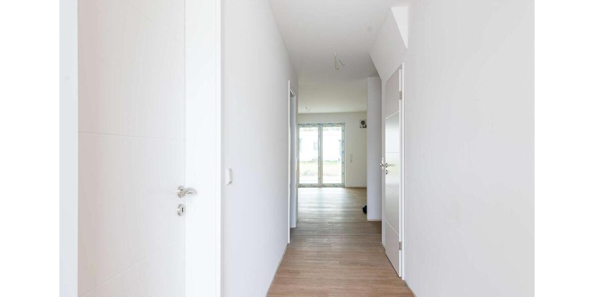 Erdgeschoßwohnung Bad Zwischenahn - 2 Zimmer, 60 m&sup2;, 780&euro; | Angebot:26001575
