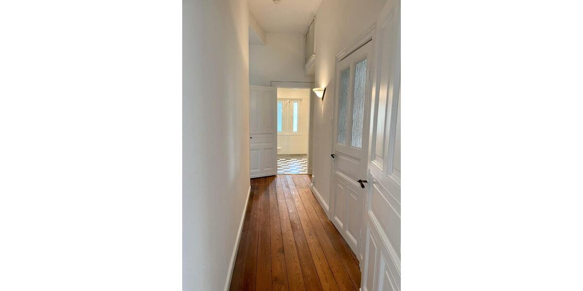Hochparterre Schleswig - 3 Zimmer, 92 m&sup2;, 1.000&euro; | Angebot:26603659