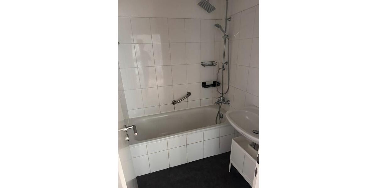 Etagenwohnung Delmenhorst Düsternort - 3 Zimmer, 85 m&sup2;, 1.000&euro; | Angebot:26613109