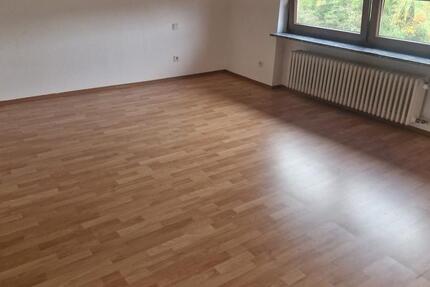 Großzügige 3-Zimmer-Wohnung mit Terrasse in Hülzweiler 3 zimmer