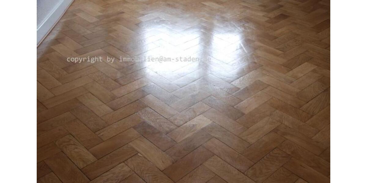 Etagenwohnung Saarbrücken Eschberg - 3 Zimmer, 80 m&sup2;, 900&euro; | Angebot:25167412