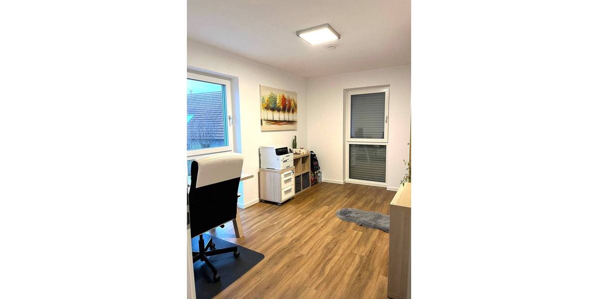 Etagenwohnung Seukendorf Hiltmannsdorf - 4 Zimmer, 97 m&sup2;, 1.150&euro; | Angebot:24822119