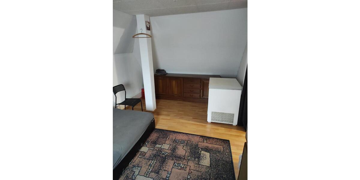 Etagenwohnung Trossingen - 2 Zimmer, 35 m&sup2;, 450&euro; | Angebot:26443380