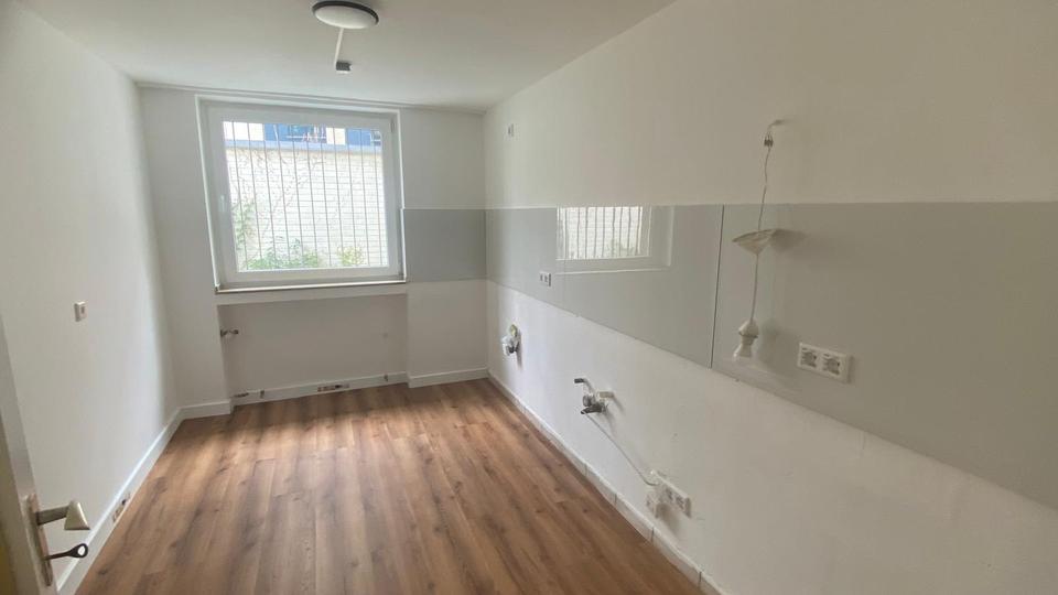 Etagenwohnung Düsseldorf Stadtbezirk 5 - 2 Zimmer, 77 m&sup2;, 1.400&euro; | Angebot:26160667
