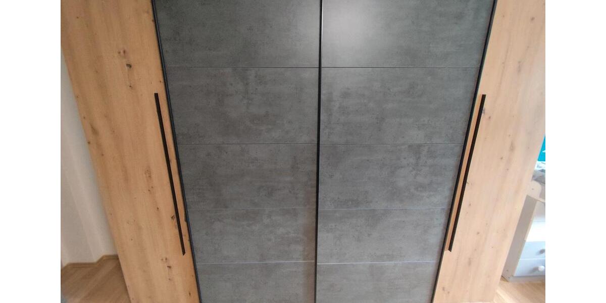 Etagenwohnung Niesky - 3 Zimmer, 104 m&sup2;, 676&euro; | Angebot:26636812