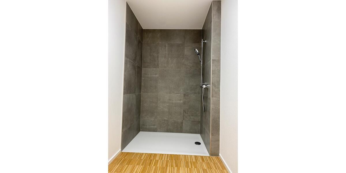 Erdgeschoßwohnung Erkheim - 1 Zimmer, 72 m&sup2;, 790&euro; | Angebot:24810309