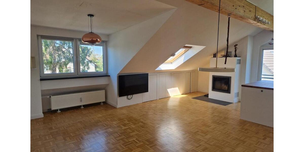 Dachgeschoßwohnung München Trudering - 2.5 Zimmer, 75 m&sup2;, 2.110&euro; | Angebot:25217493