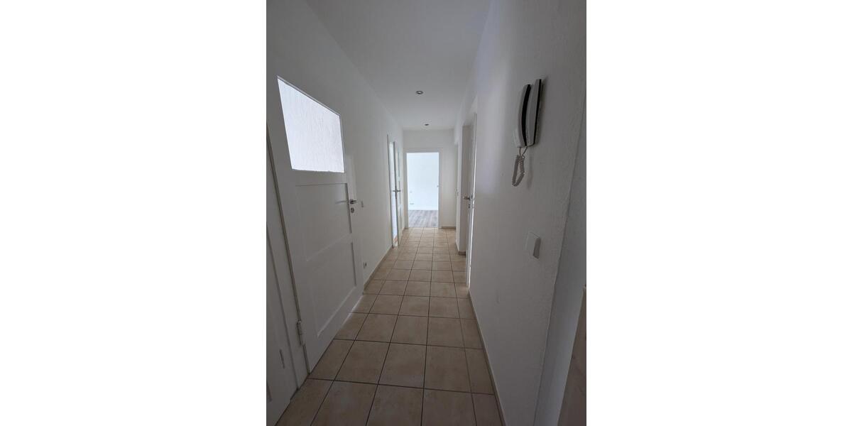 Etagenwohnung Bennewitz - 3 Zimmer, 69 m&sup2;, 499&euro; | Angebot:26364571