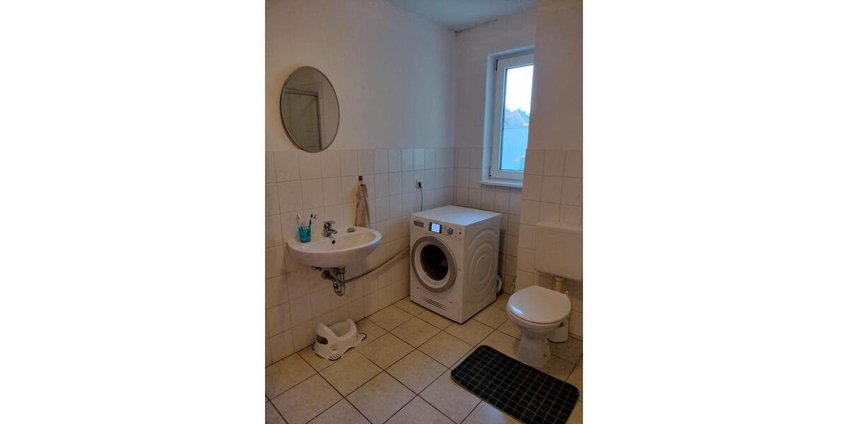 Etagenwohnung Bützow - 2 Zimmer, 66 m&sup2;, 440&euro; | Angebot:24946708