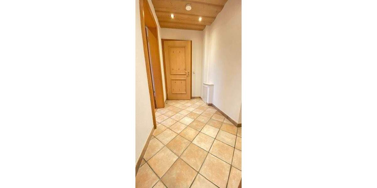 Etagenwohnung Piding Mauthausen - 2 Zimmer, 63 m&sup2;, 650&euro; | Angebot:26188238