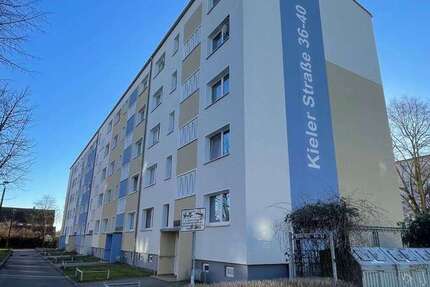 Wohnung zum Mieten in Schwerin 460 € 54 m² 2.5 zimmer