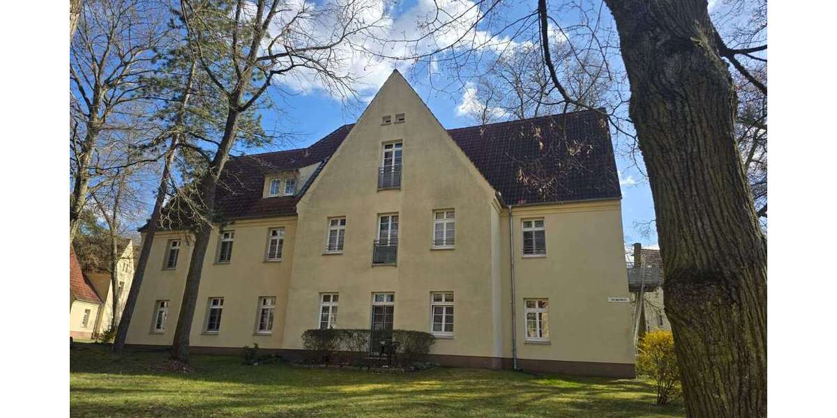 Etagenwohnung Zossen - 2 Zimmer, 56 m&sup2;, 511&euro; | Angebot:26097028