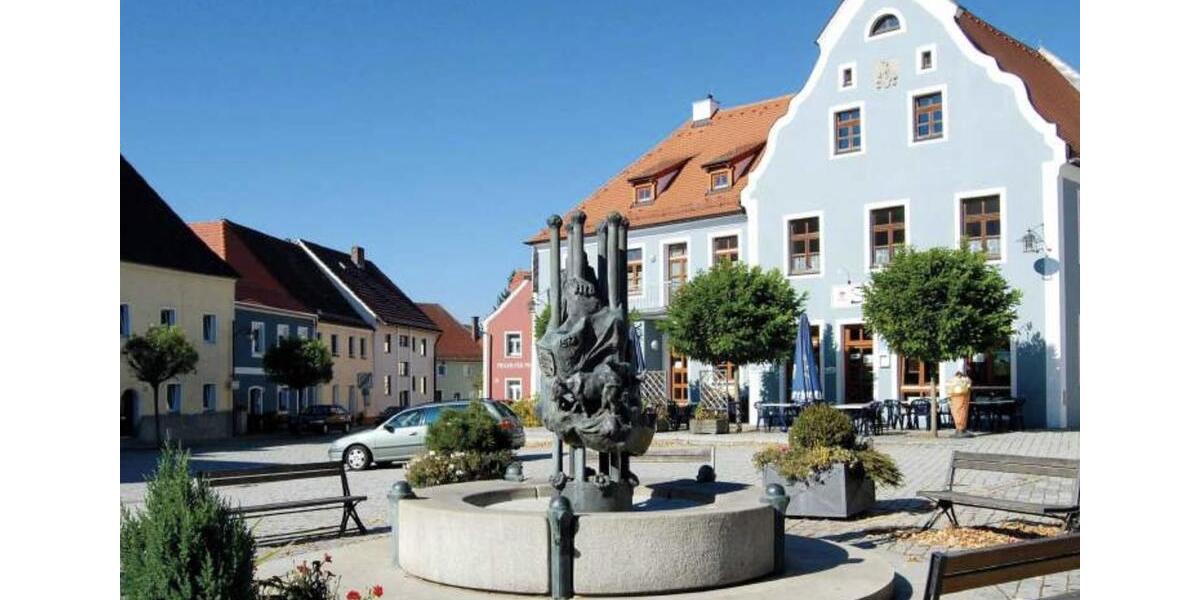 Etagenwohnung Pfreimd - 2 Zimmer, 57 m&sup2;, 680&euro; | Angebot:24850658