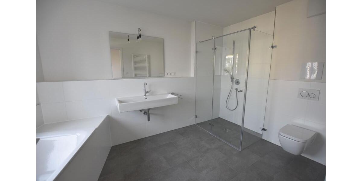Etagenwohnung Ostfildern - 4 Zimmer, 130 m&sup2;, 2.024&euro; | Angebot:26623094