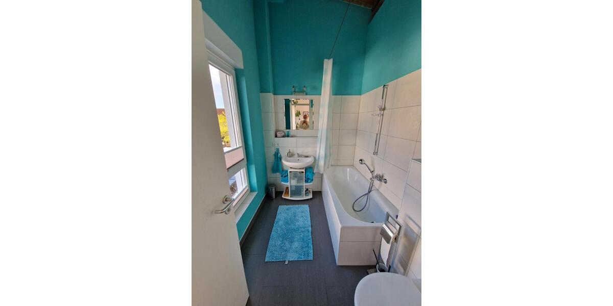 Doppelhaushälfte Griesheim - 2 Zimmer, 140 m&sup2;, 1.500&euro; | Angebot:26048017