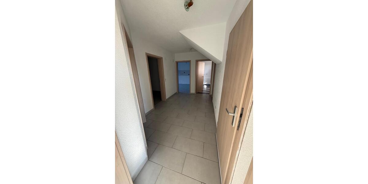 Erdgeschoßwohnung Soltau - 3 Zimmer, 82 m&sup2;, 870&euro; | Angebot:26698540