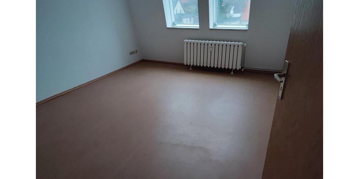 Dachgeschoßwohnung Rhinow - 3 Zimmer, 79 m&sup2;, 571&euro; | Angebot:24510026