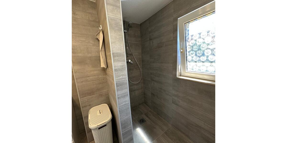 Wohnen auf Zeit Broderstorf - 4 Zimmer, 120 m&sup2;, 33&euro; | Angebot:22627691