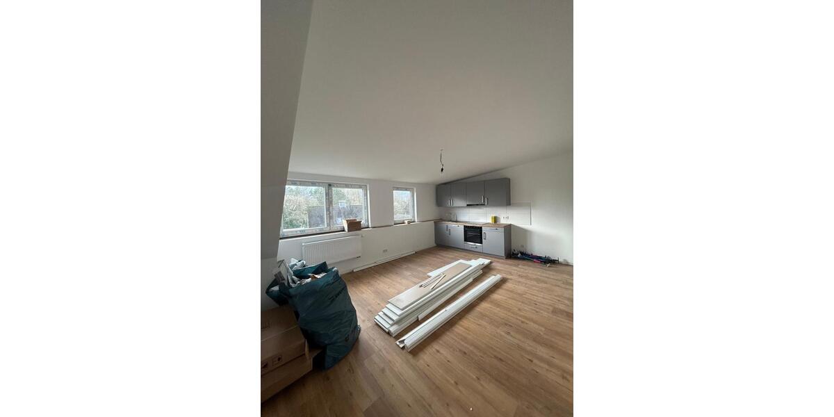 DG-Wohnung in Osterrönfeld - Erstbezug nach Ausbau - 655 € warm 1 zimmer