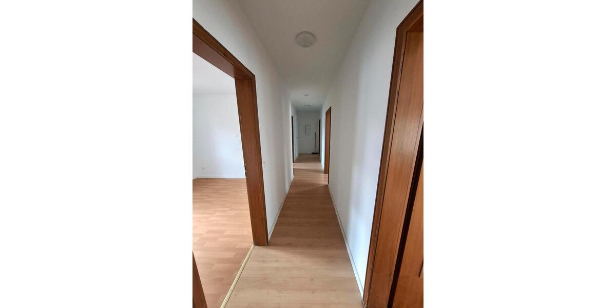 Etagenwohnung Pfungstadt - 3 Zimmer, 110 m&sup2;, 1.250&euro; | Angebot:25341794