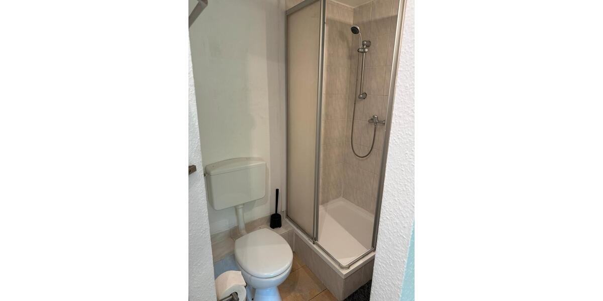 Etagenwohnung Lenningen - 1 Zimmer, 12 m&sup2;, 380&euro; | Angebot:26697092