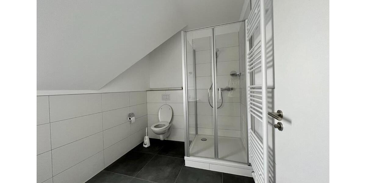 Dachgeschoßwohnung Schmallenberg - 4 Zimmer, 110 m&sup2;, 880&euro; | Angebot:26586364