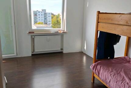 WG -Zimmer für Studentin , ab den 01.01.2026 bis Ende Juni 2026 1 zimmer