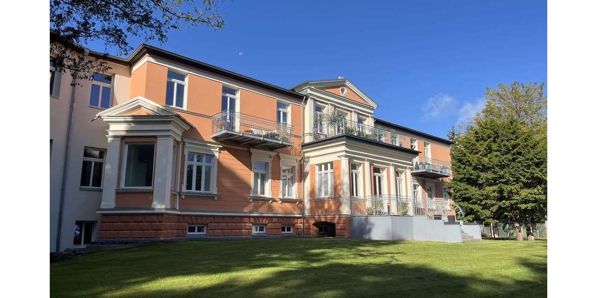 Wohnung zum Mieten in Schwerin 860 € 62.74 m² 2 zimmer