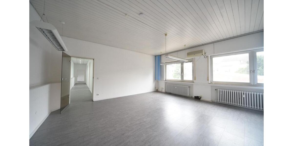 Gewerbeobjekt Oberhausen Alt-Oberhausen - 1.828&euro; | Angebot:26042184