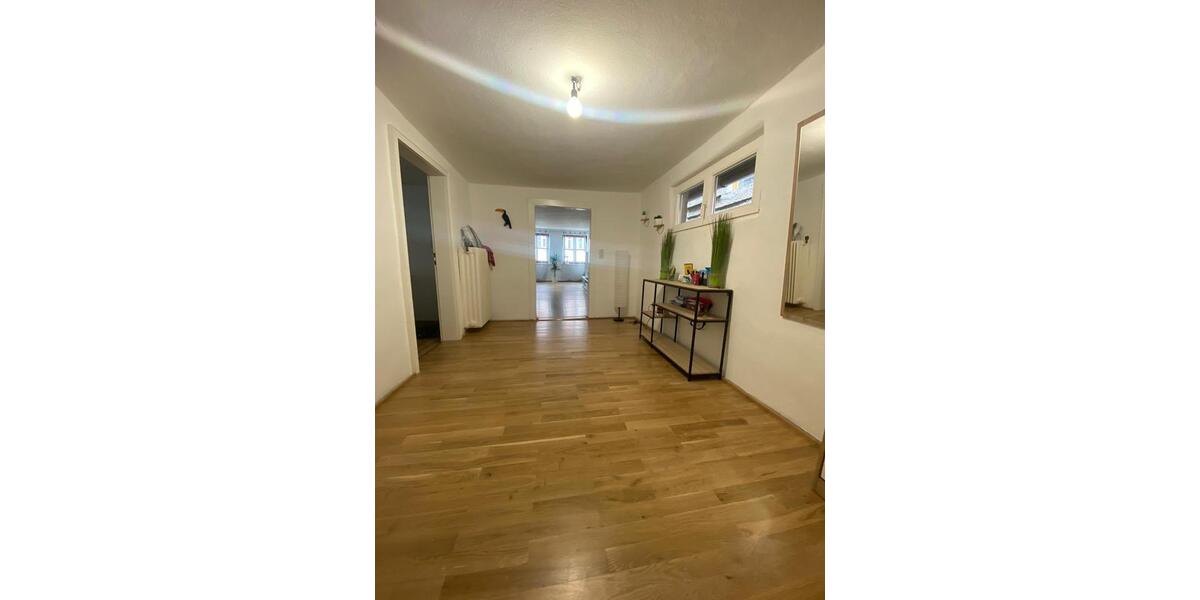 Etagenwohnung Lauingen (Donau) - 2.5 Zimmer, 66 m&sup2;, 710&euro; | Angebot:25961650