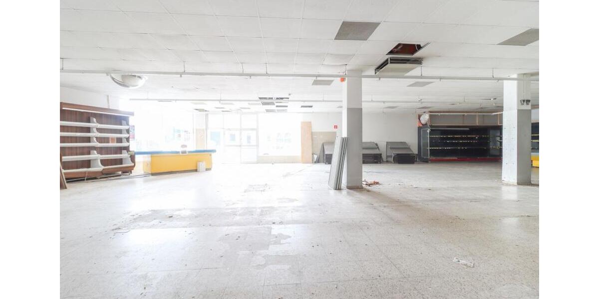 Diese vielseitig nutzbare Gewerbefläche bietet Ihnen alles, was Sie für Ihren Erfolg brauchen! zimmer