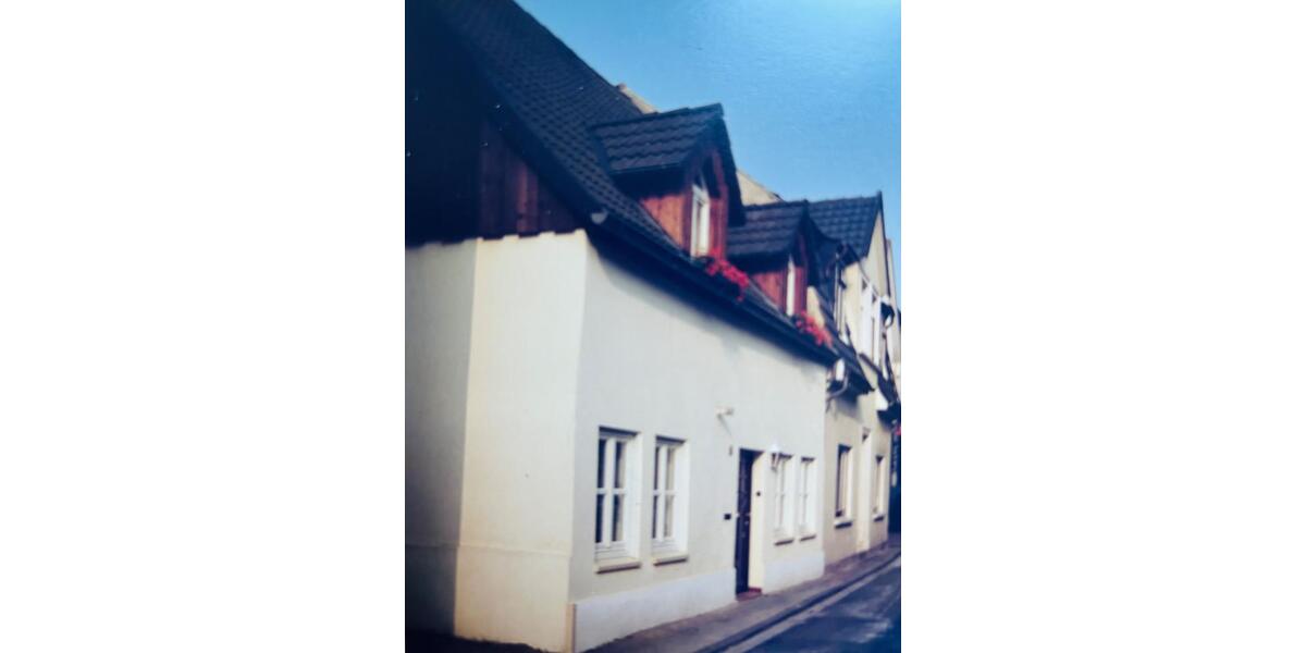 Einfamilienhaus Herford - 3 Zimmer, 100 m&sup2;, 890&euro; | Angebot:26229009