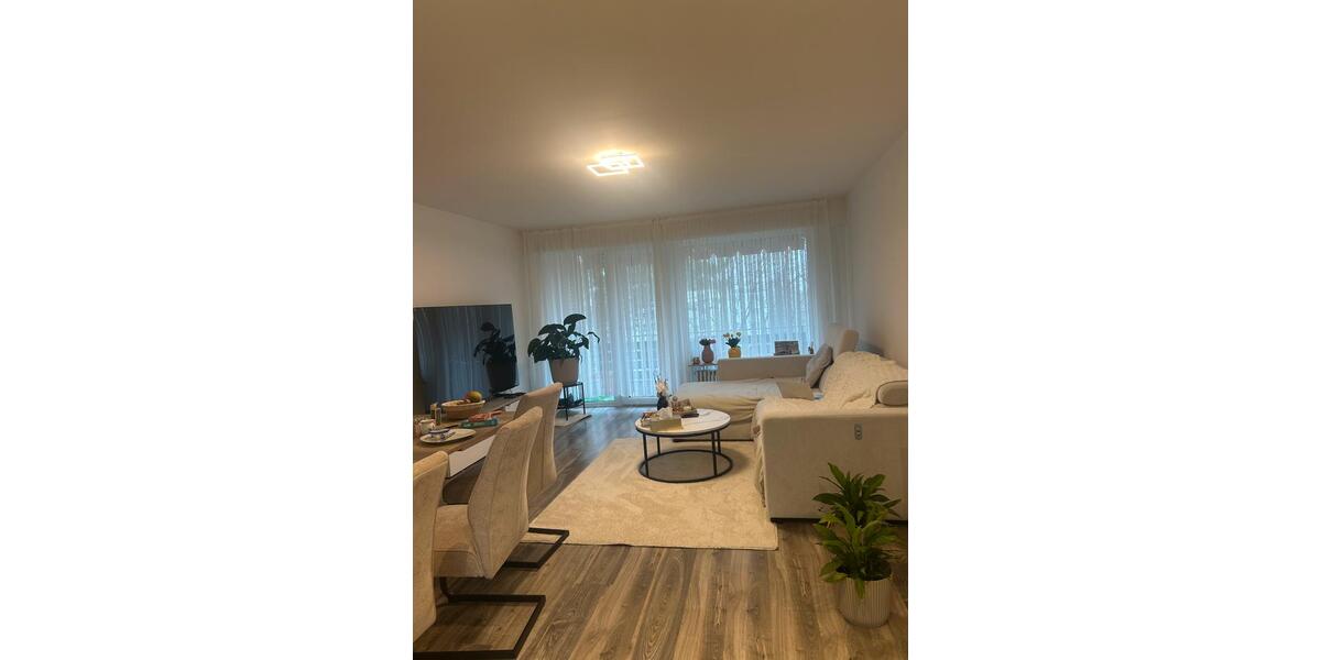 Dachgeschoßwohnung Erftstadt - 3 Zimmer, 80 m&sup2;, 860&euro; | Angebot:24659960