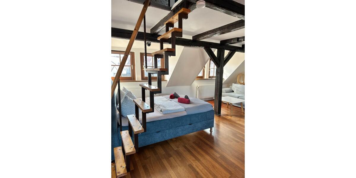 Dachgeschoßwohnung Erfurt - 1.5 Zimmer, 70 m&sup2;, 900&euro; | Angebot:24472837