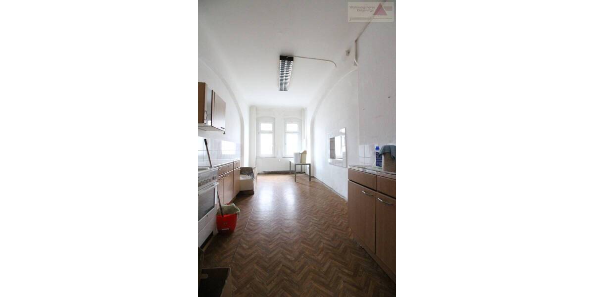 Gewerbeobjekt Aue - 1 Zimmer, 202 m&sup2;, 913&euro; | Angebot:25744613