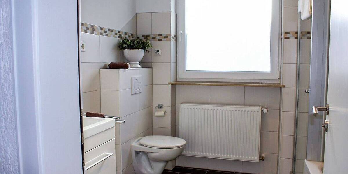 Mehrfamilienhaus, Wohnhaus Runkel Dehrn - 4 Zimmer, 111 m&sup2;, 1.079&euro; | Angebot:23983762