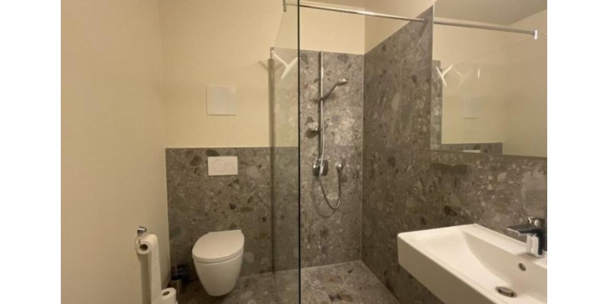 Wohnen auf Zeit Ravensburg - 1 Zimmer, 29 m&sup2;, 750&euro; | Angebot:25943573