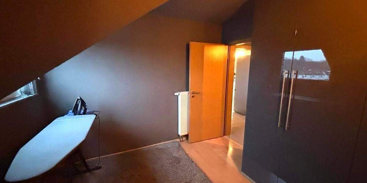 Etagenwohnung Troisdorf - 2 Zimmer, 60 m&sup2;, 690&euro; | Angebot:24847587