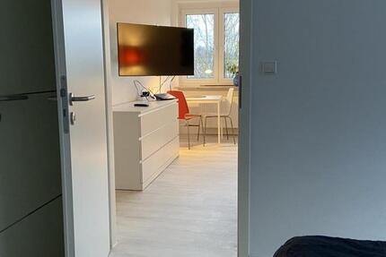 Vollmöblierte 2-Zimmer DG-Wohnung (Süd-BalkonTGAufzug) 2 zimmer