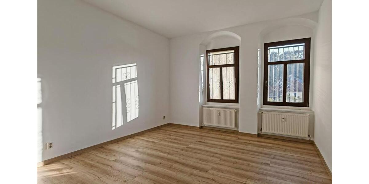 Etagenwohnung Hainichen - 3 Zimmer, 90 m&sup2;, 496&euro; | Angebot:26477168