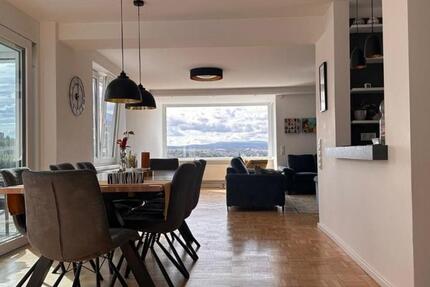 Großzügiges Terrassenhaus in Herschfeld-Bad NeustadSaale 5 zimmer