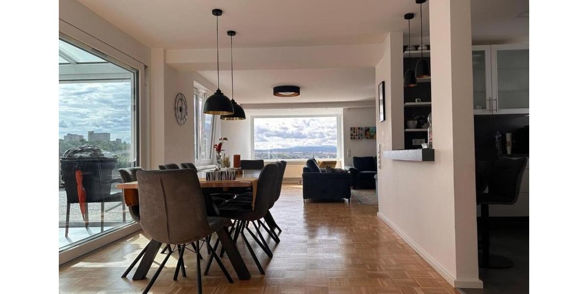 Großzügiges Terrassenhaus in Herschfeld-Bad NeustadSaale 5 zimmer