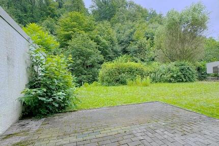 Ruhige Erdgeschosswohnung mit Garten in SB Scheidt 2 zimmer