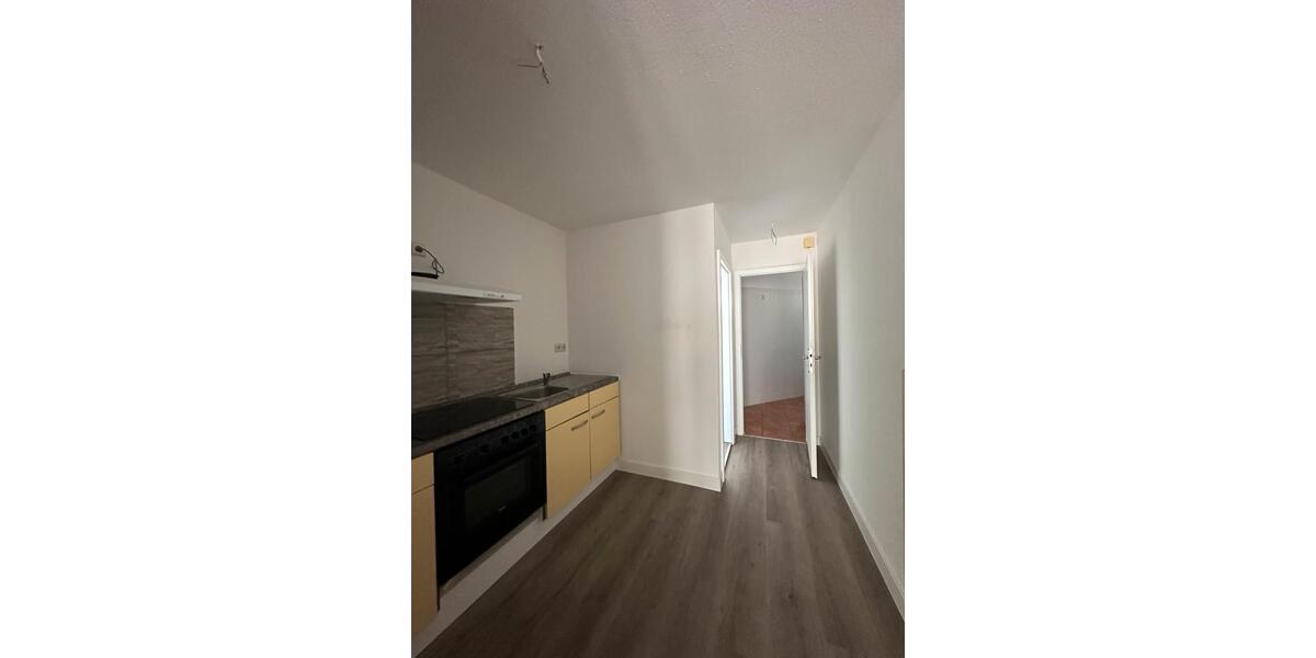 Erdgeschoßwohnung Waltershausen - 1.5 Zimmer, 61 m&sup2;, 450&euro; | Angebot:23699162