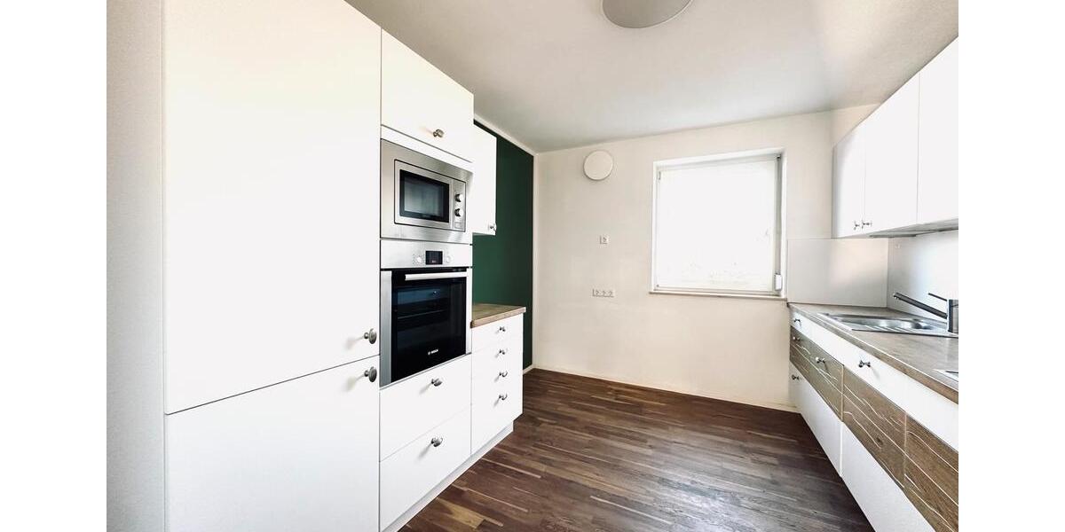 Etagenwohnung Salach - 3 Zimmer, 105 m&sup2;, 1.250&euro; | Angebot:24600210