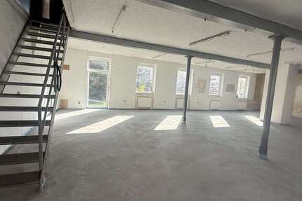 Gewerbeobjekt Niedernhausen-Niederseelbach Niederseelbach - 1.990&euro; | Angebot:26487439
