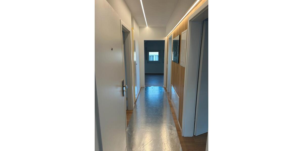 Dachgeschoßwohnung Leinfelden-Echterdingen Echterdingen - 3 Zimmer, 57 m&sup2;, 1.100&euro; | Angebot:26049600