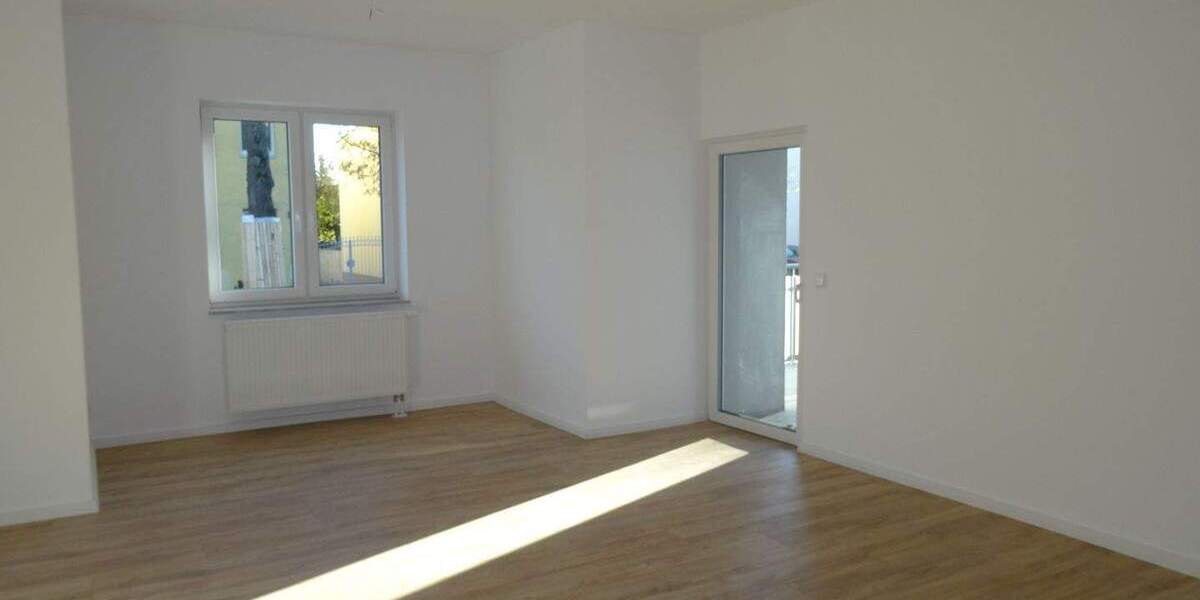 Terrassenwohnung Rathenow Rathenow West - 4 Zimmer, 145 m&sup2;, 1.160&euro; | Angebot:24856239