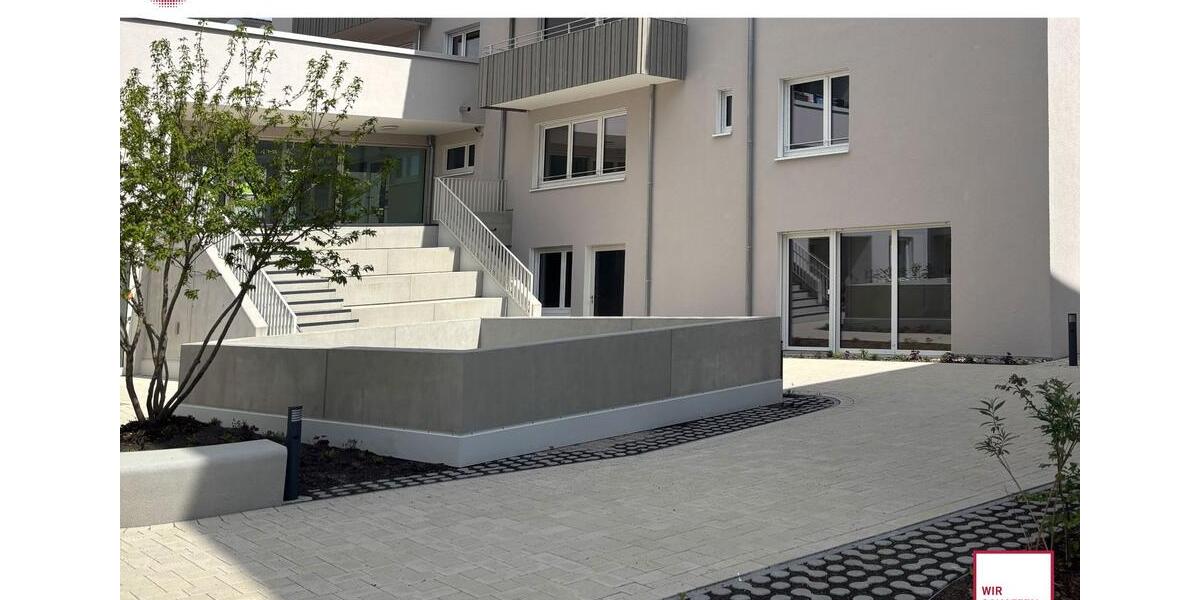 Erdgeschoßwohnung Ludwigsburg - 4 Zimmer, 94 m&sup2;, 1.492&euro; | Angebot:21741027