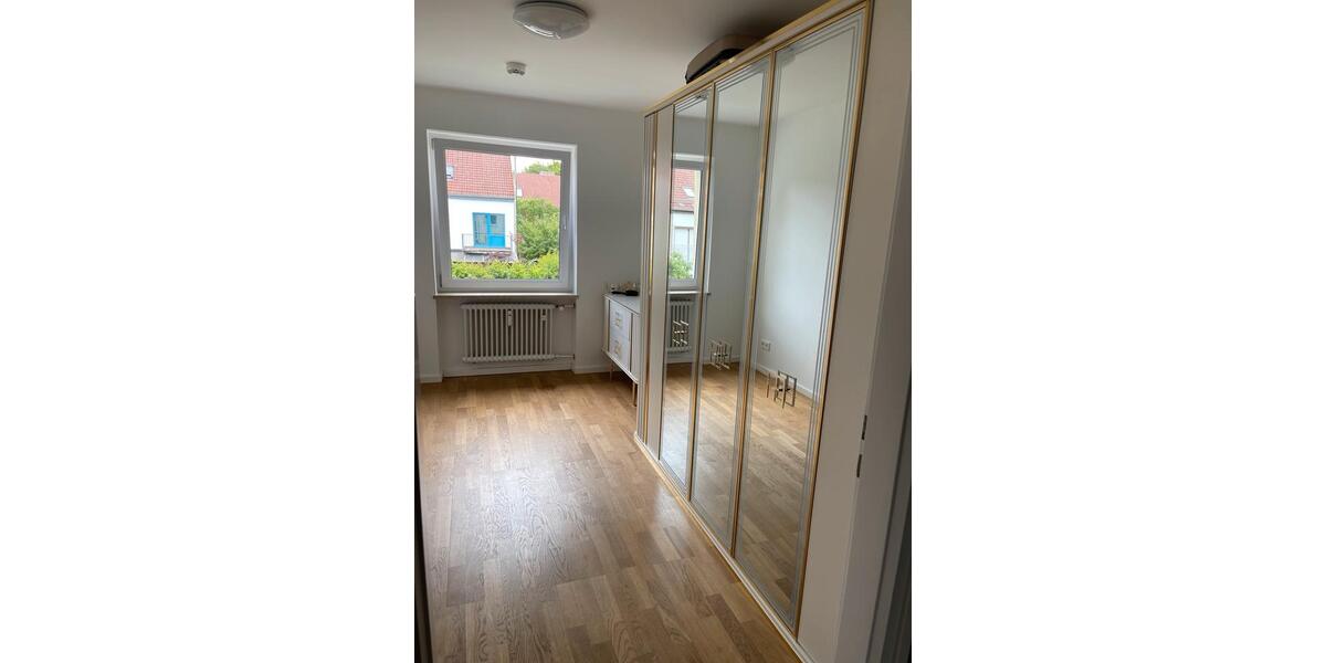 Etagenwohnung Grafing bei München - 3 Zimmer, 65 m&sup2;, 1.600&euro; | Angebot:26699676